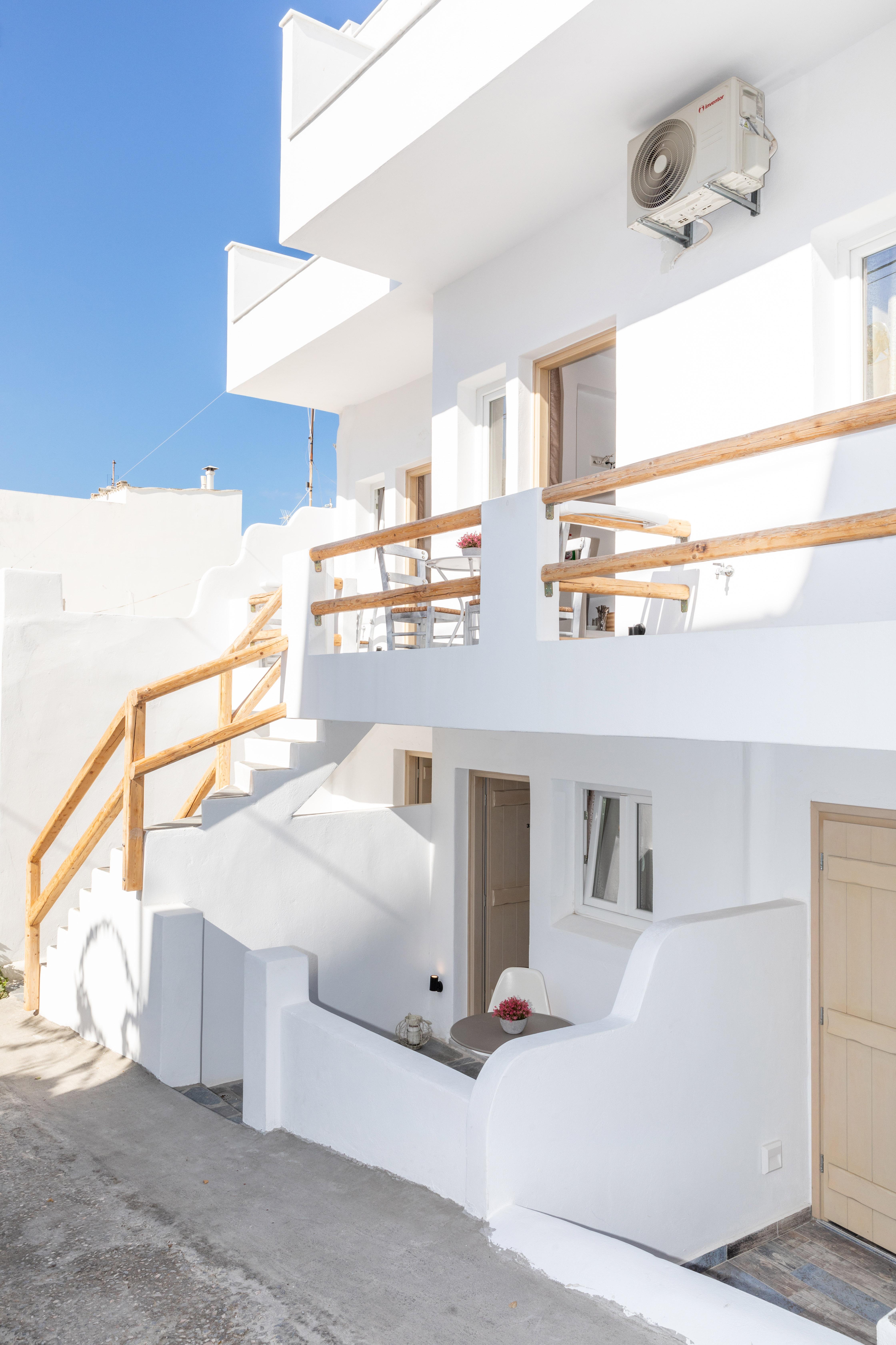 Depis Luxury Suites Naxos City ภายนอก รูปภาพ